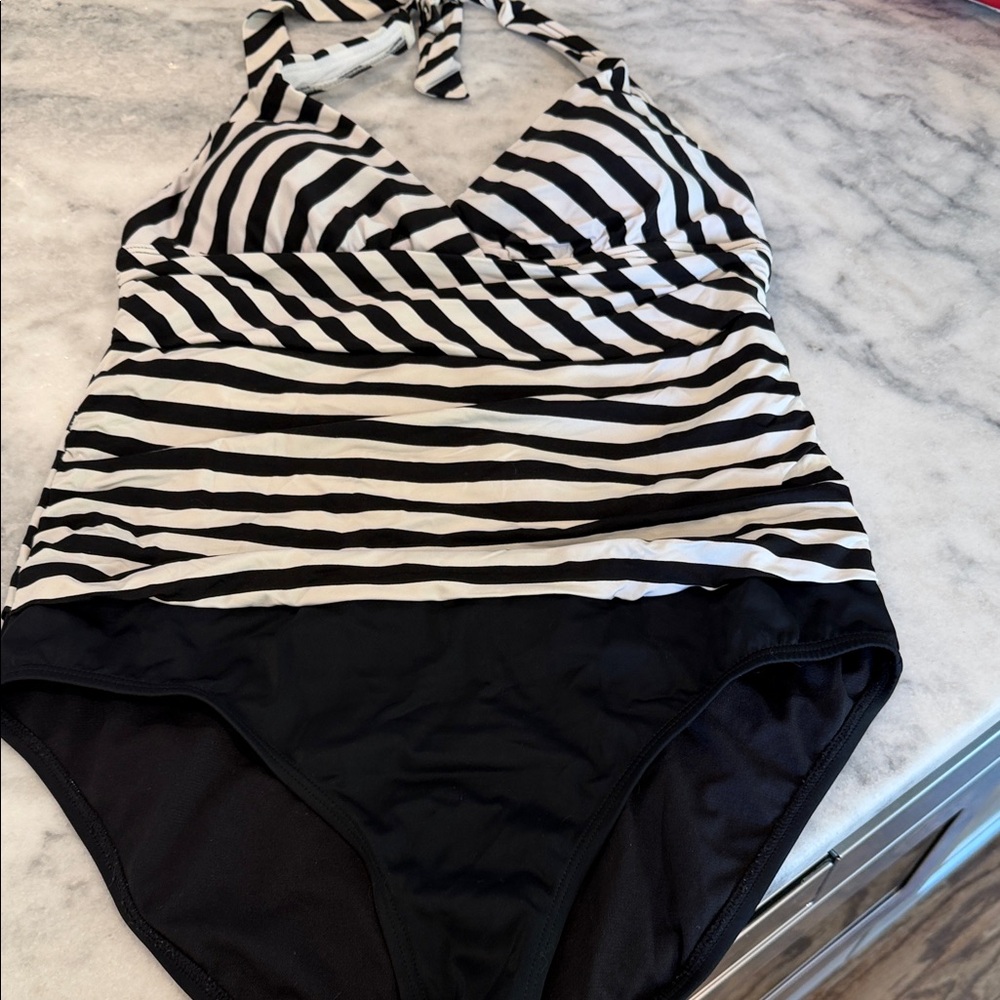 Women’s Black & White Striped One-Piece Swimsuit